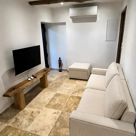 Apartament Le Clos Fleuri Saint-Laurent-la-Conche